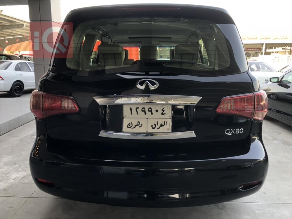 Infiniti QX80